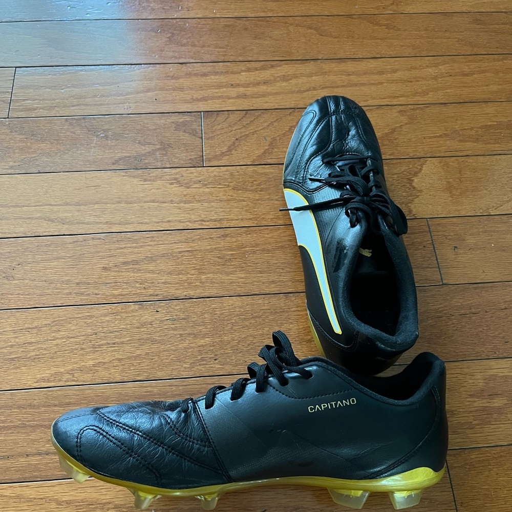 Puma cleats Capitano soccer futbol